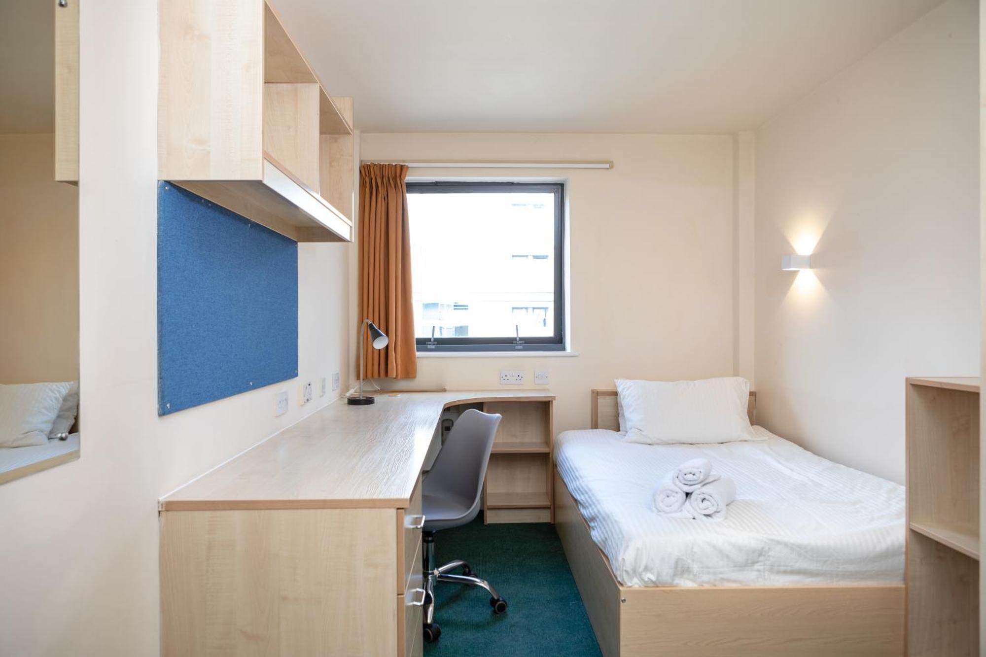 Rusholme Place Manchester Exterior foto